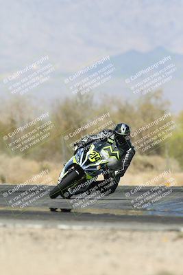 media/Apr-19-2025-CVMA (Sat) [[586b59ad56]]/Race 13-Amateur Supersport Open/